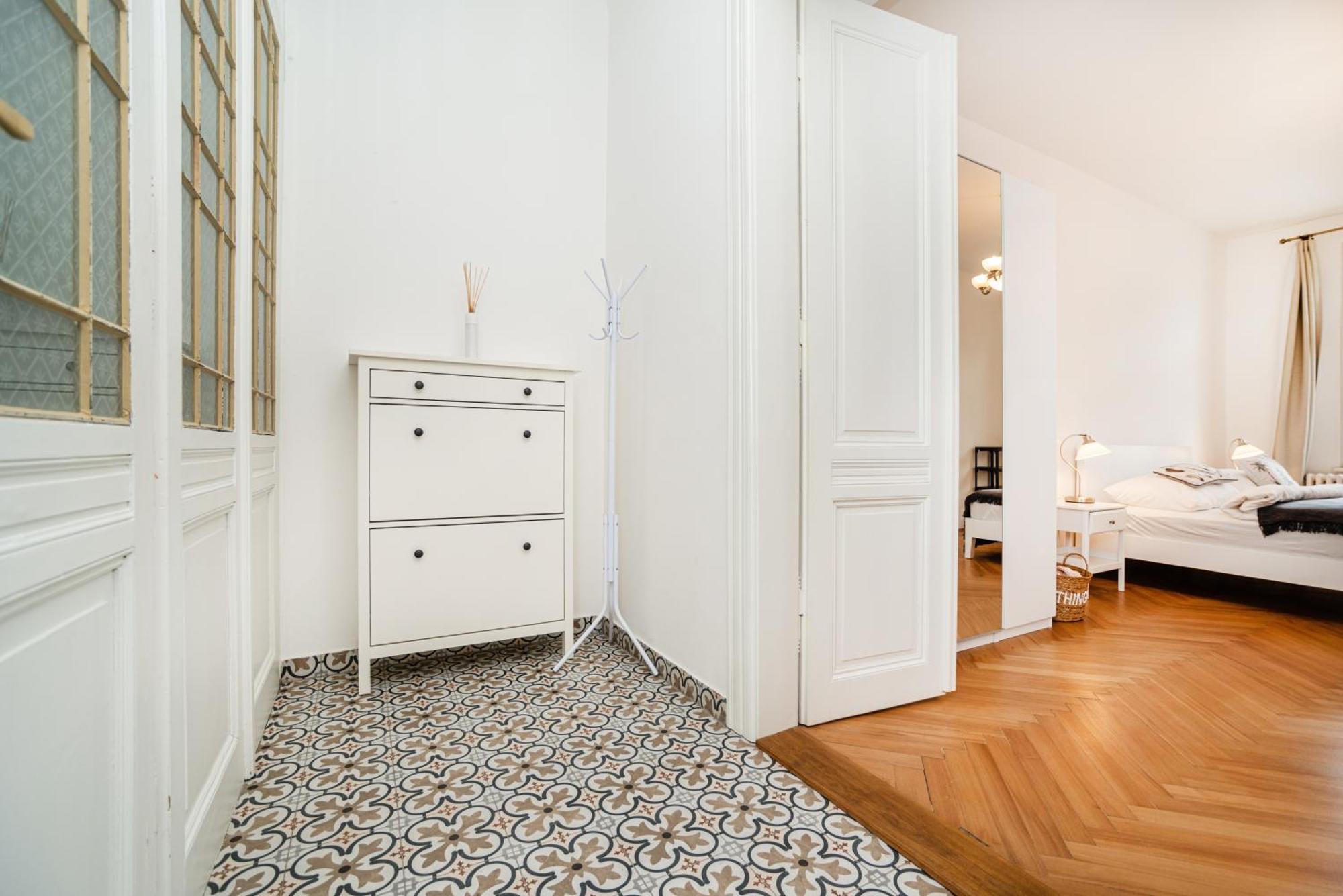 Quiet Apartment In The Old Town Prag Exteriör bild