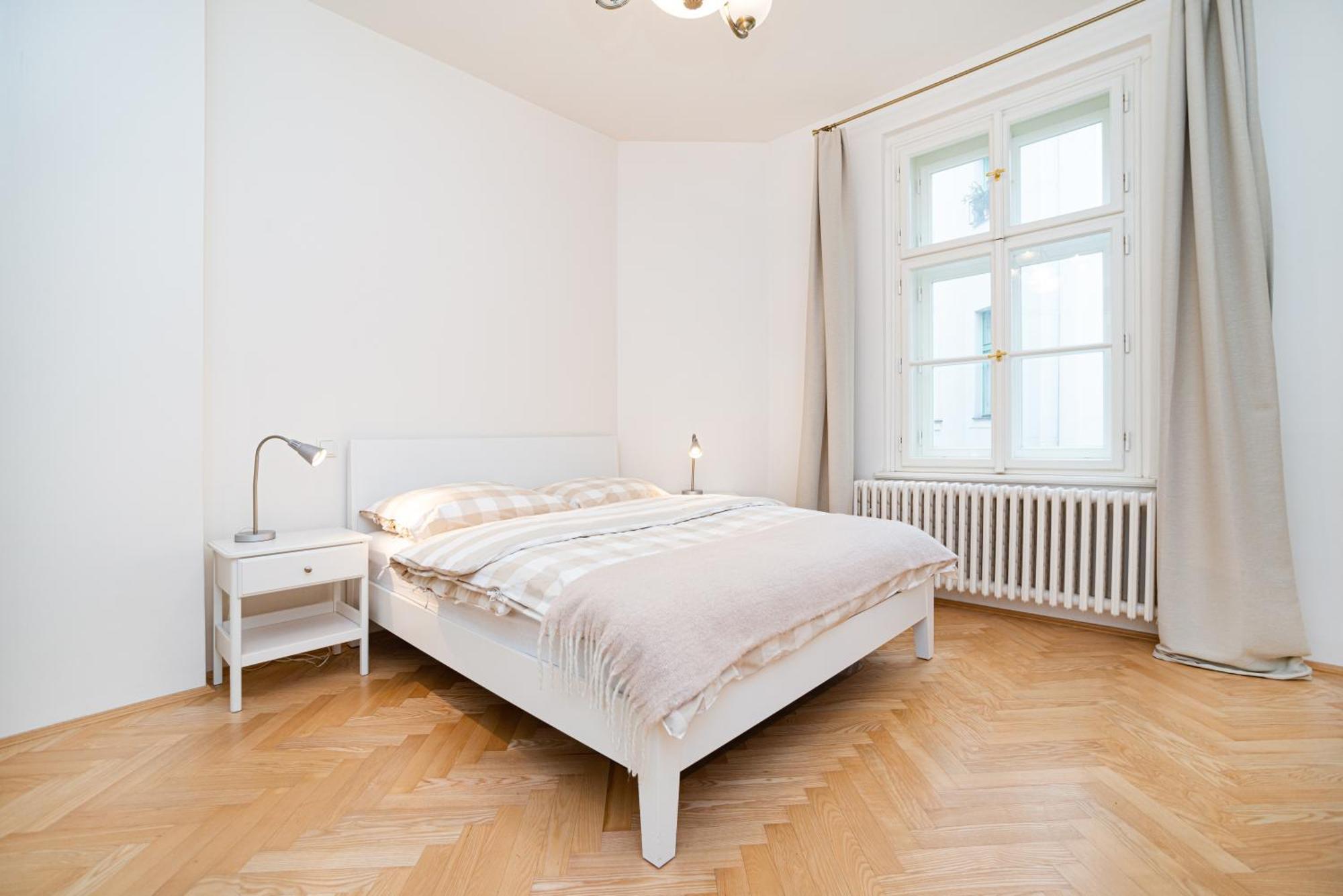 Quiet Apartment In The Old Town Prag Exteriör bild