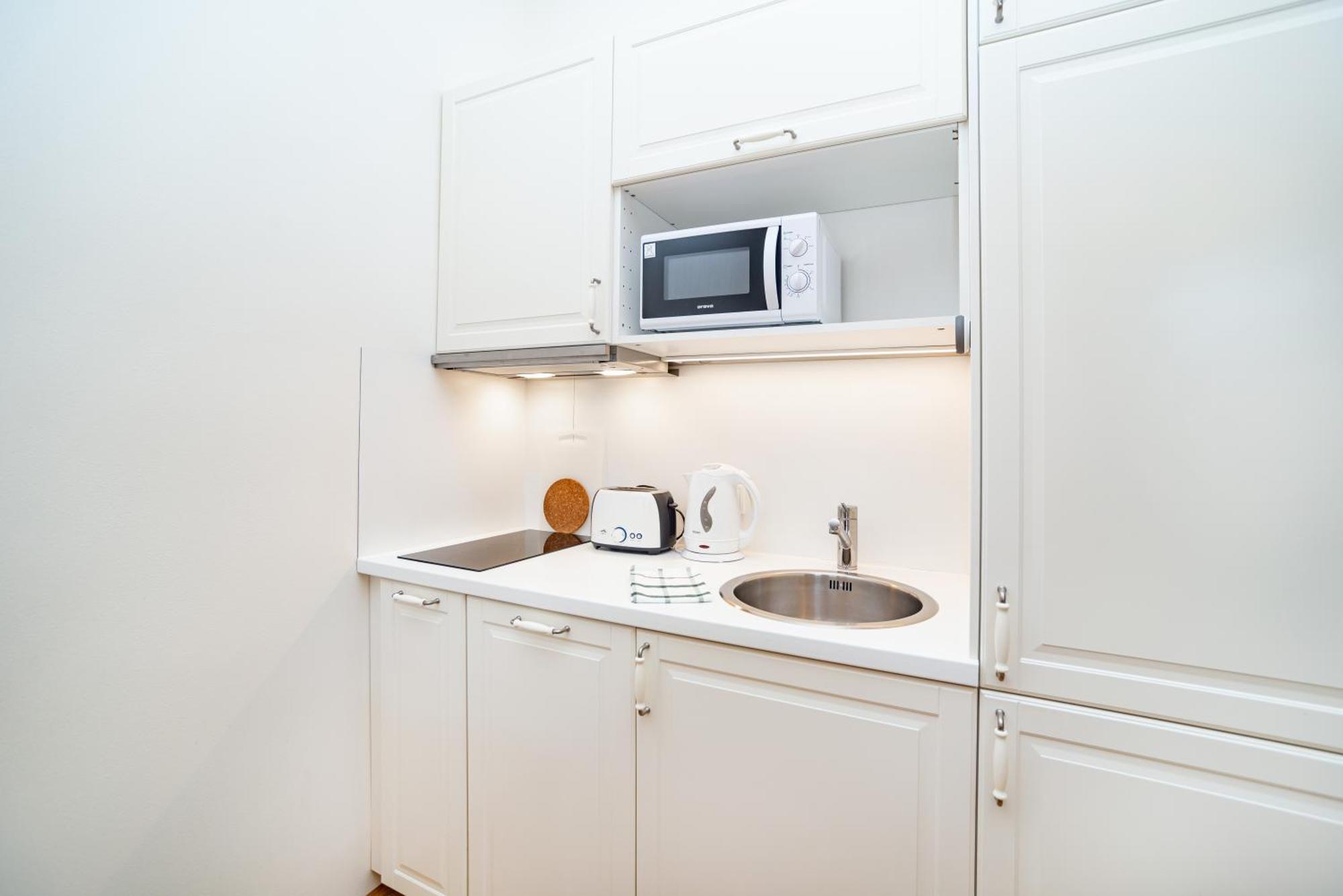 Quiet Apartment In The Old Town Prag Exteriör bild