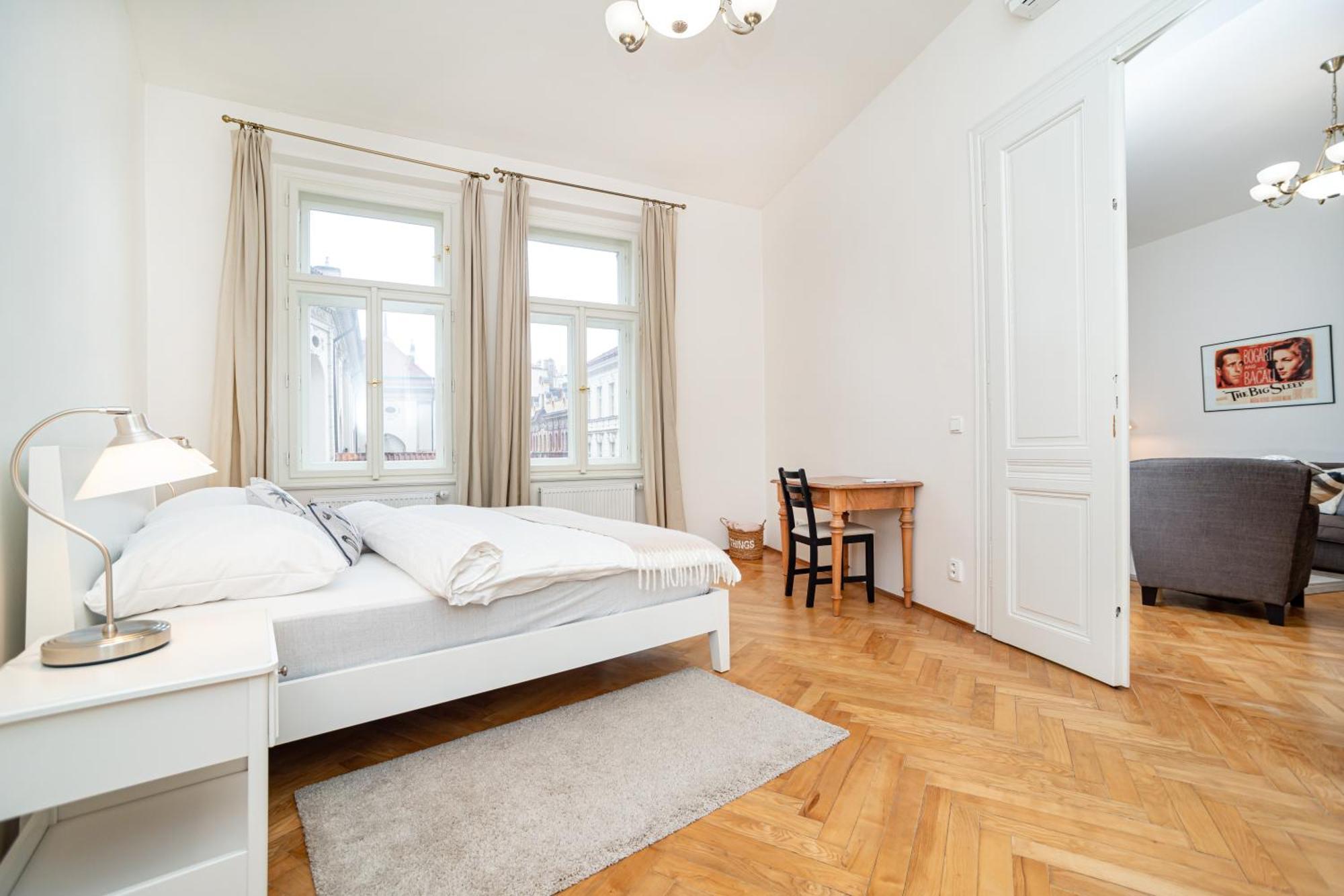 Quiet Apartment In The Old Town Prag Exteriör bild