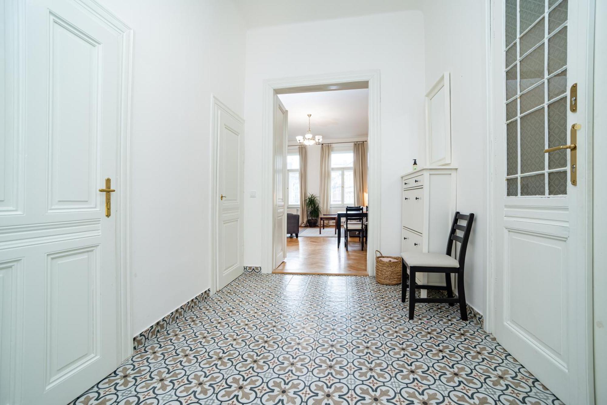 Quiet Apartment In The Old Town Prag Exteriör bild